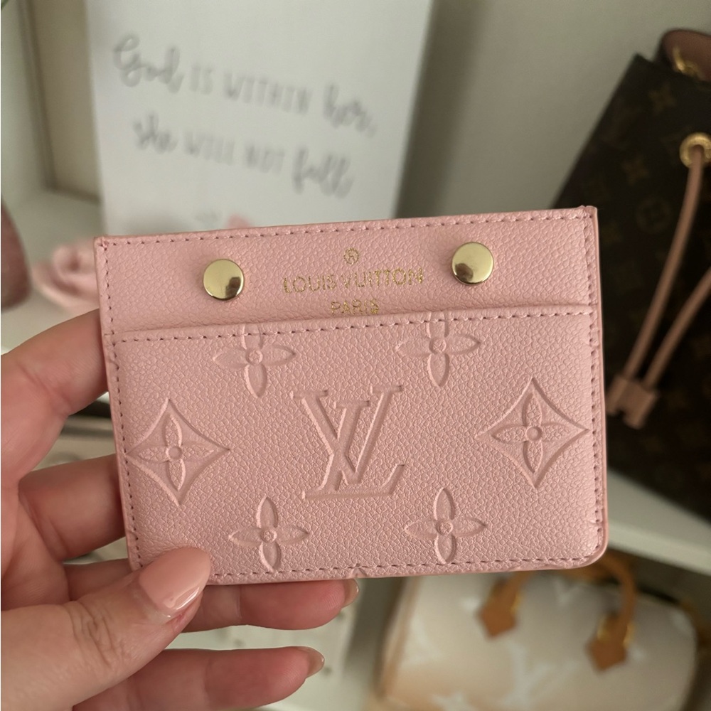 Super Cute Girly Pink Card Holder